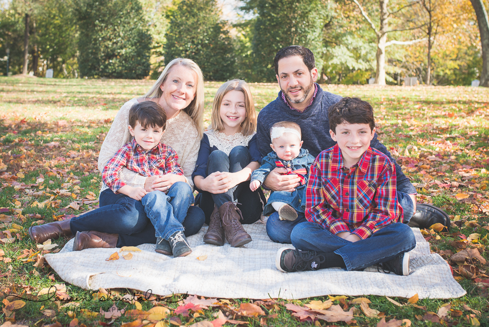 fall family sessions, fall sessions, potomac family photographer, rockville family photographer, gaithersburg photorapher