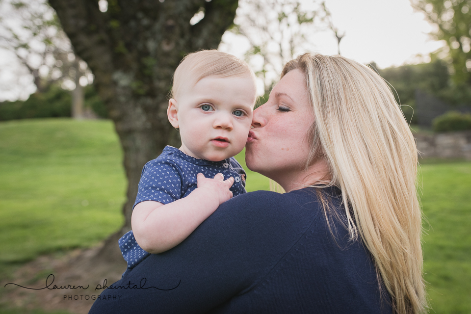 Rockville Family Photographer, Rockville Child Photographer, Rockville Spring Pictures, first birthday pictures, Maryland Photographer